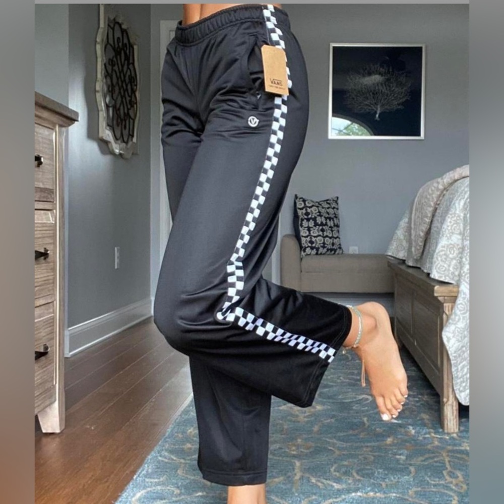VANS XS SWEATPANTS (originally purchased NWT, now Used Great Condition)